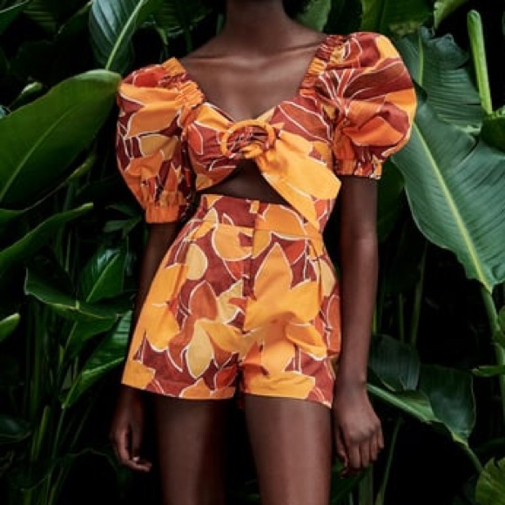 Zara Printed Top with Buckle multicolored